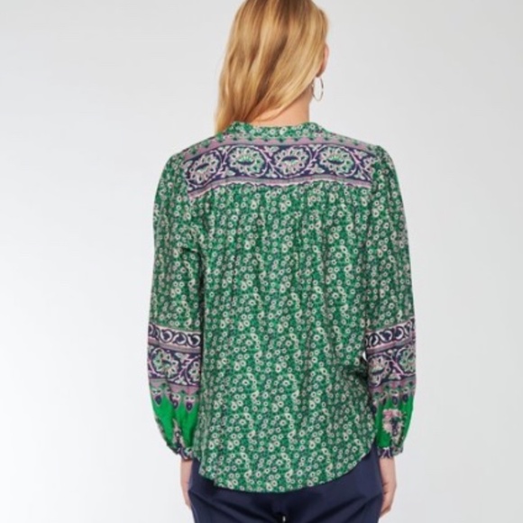 XiRENA Green Floral Blouse - Picture 2 of 4